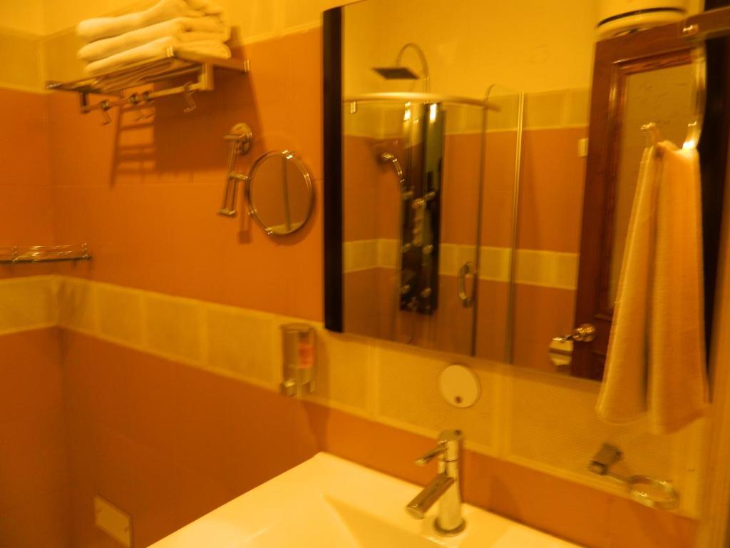 فندق نيودلهيفي  Jmd Residency الغرفة الصورة